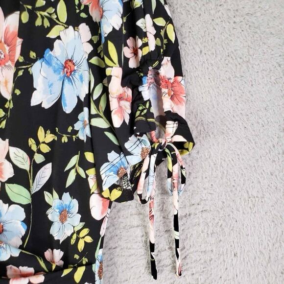 Rafaella Dress Fit & Flare Black Floral Short Sleeve Size Medium M Faux Wrap - Picture 5 of 9